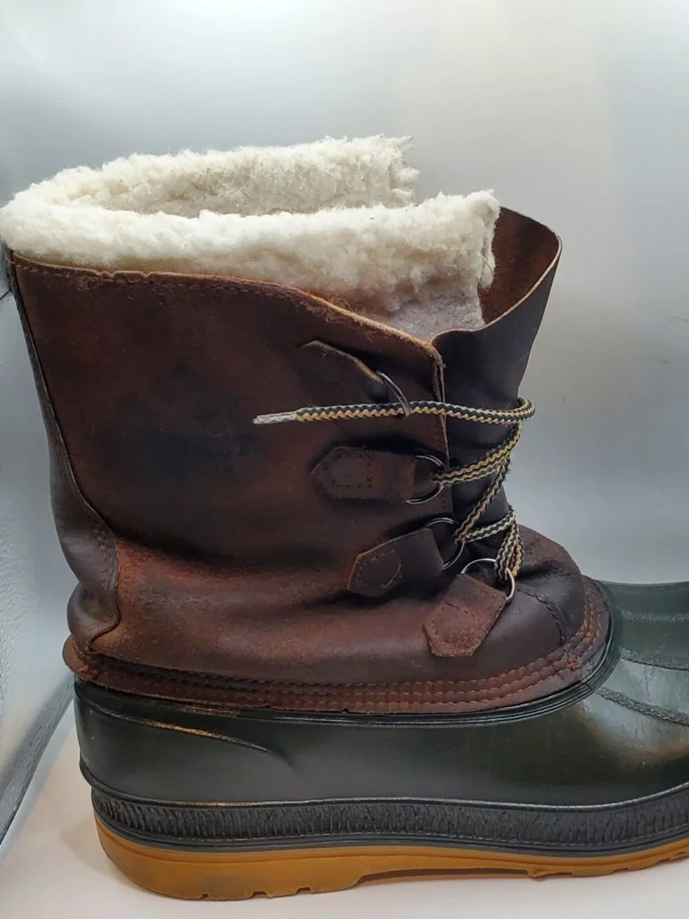 Men's Size 11 Kamik Insulated Winter Duck Boots